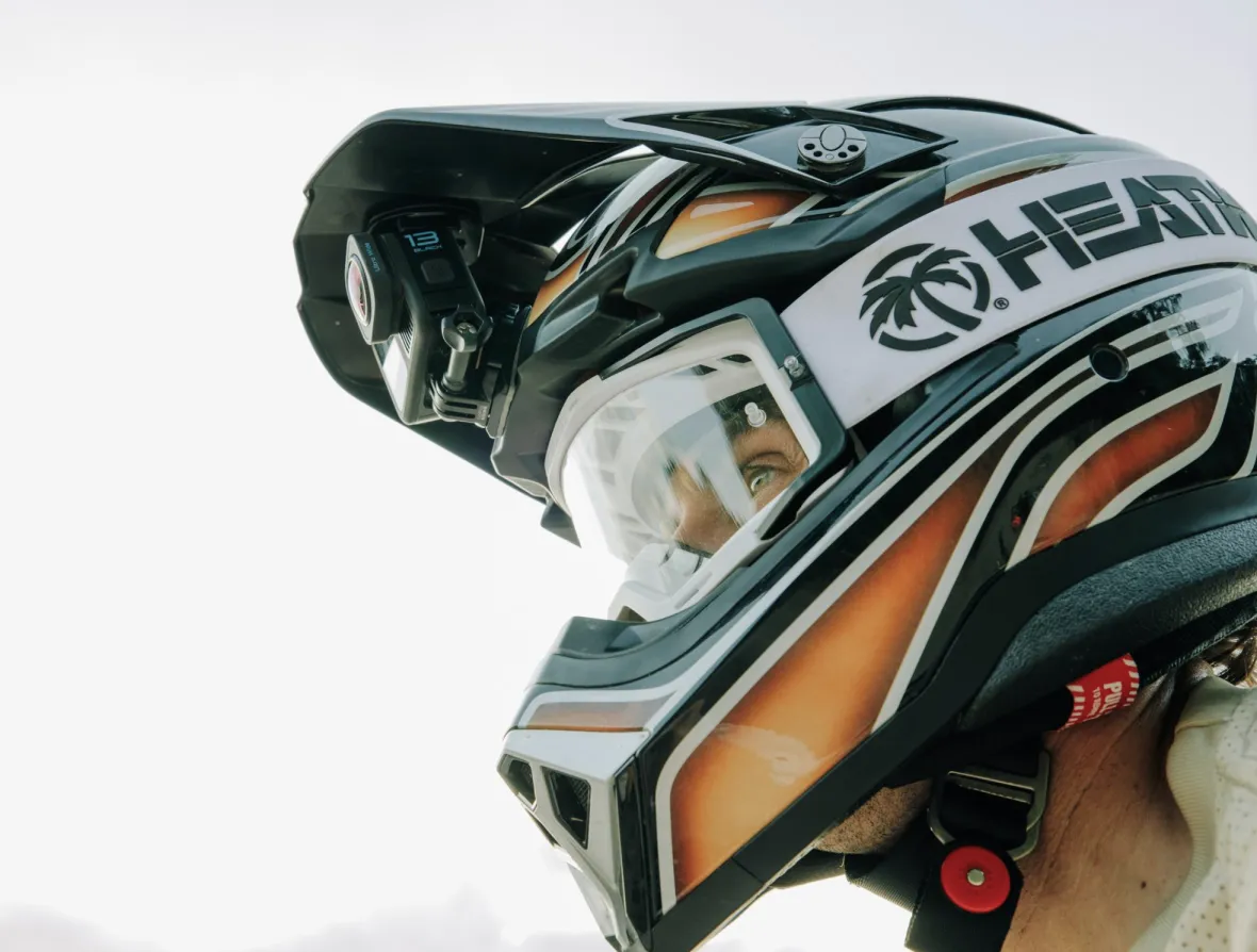 Различные варианты крепления с дополнительными аксессуарами в комплекте